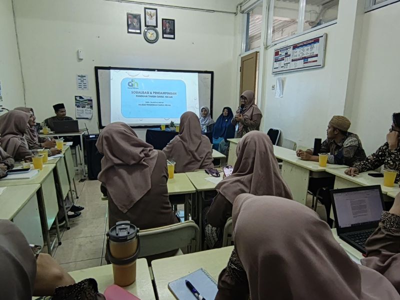 SOSIALISASI DAN PENDAMPINGAN PENGUATAN TAHSIN DARUL HIKAM