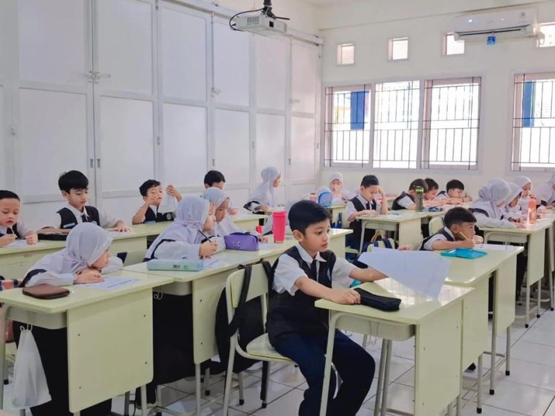 ASESMEN SUMATIF AKHIR SEMESTER 1